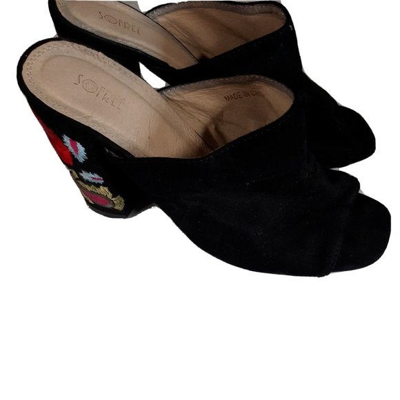 Sofree Size 39 / 8 Embroidered Chunky Heels Floral Mule Slip On Black Red Cute - Picture 2 of 12